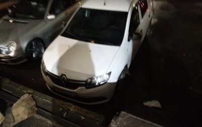 Renault Logan II, 2017 год, 450 000 рублей, 1 фотография