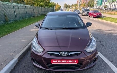 Hyundai Solaris II рестайлинг, 2013 год, 815 000 рублей, 5 фотография