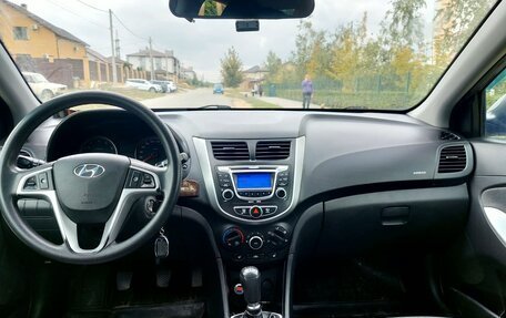 Hyundai Solaris II рестайлинг, 2012 год, 795 000 рублей, 8 фотография
