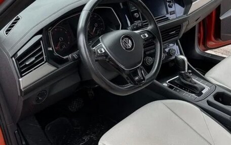 Volkswagen Jetta VII, 2019 год, 1 500 000 рублей, 2 фотография