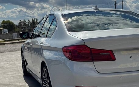 BMW 5 серия, 2017 год, 2 300 000 рублей, 11 фотография