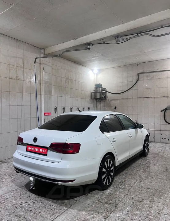 Volkswagen Jetta VI, 2015 год, 370 000 рублей, 3 фотография