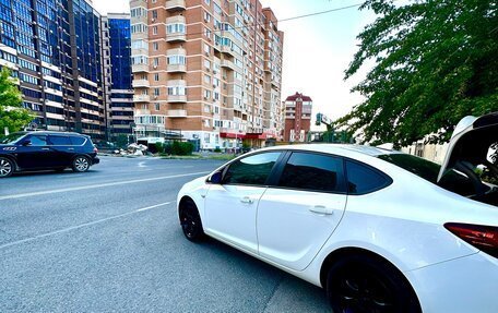 Opel Astra J, 2014 год, 1 050 000 рублей, 6 фотография