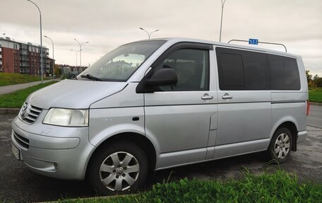 Volkswagen Transporter T5 рестайлинг, 2003 год, 970 000 рублей, 1 фотография