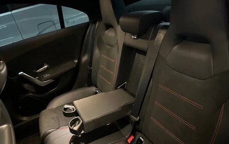 Mercedes-Benz CLA, 2022 год, 4 900 000 рублей, 12 фотография