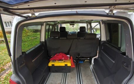 Volkswagen Transporter T5 рестайлинг, 2003 год, 970 000 рублей, 12 фотография