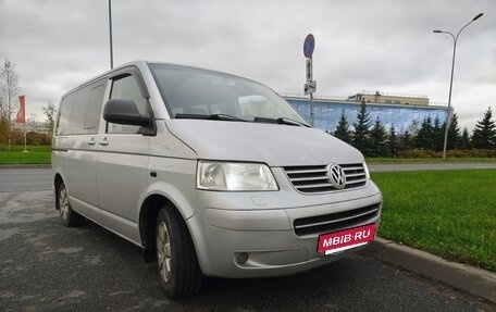 Volkswagen Transporter T5 рестайлинг, 2003 год, 970 000 рублей, 2 фотография
