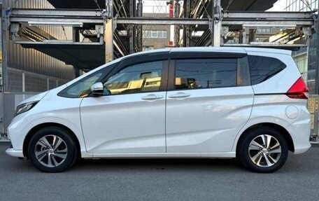 Honda Freed II, 2023 год, 1 270 000 рублей, 5 фотография