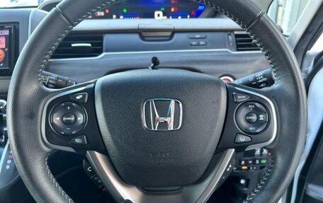Honda Freed II, 2023 год, 1 270 000 рублей, 6 фотография