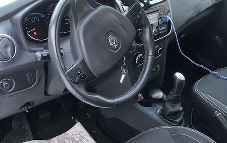 Renault Logan II, 2014 год, 760 000 рублей, 5 фотография