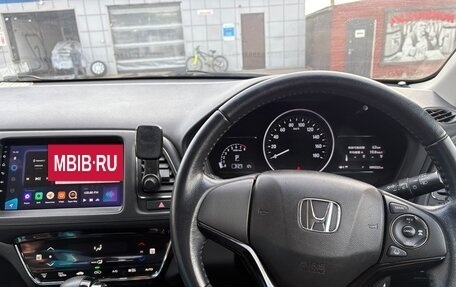 Honda Vezel, 2019 год, 1 795 000 рублей, 5 фотография