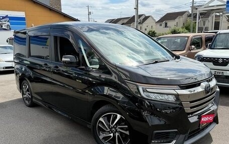 Honda Stepwgn IV, 2022 год, 1 975 000 рублей, 1 фотография