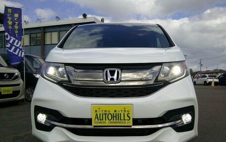 Honda Stepwgn IV, 2017 год, 1 470 000 рублей, 3 фотография