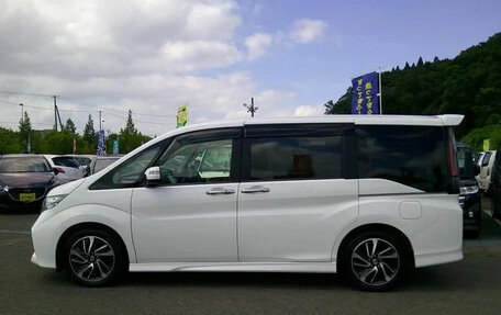 Honda Stepwgn IV, 2017 год, 1 470 000 рублей, 5 фотография