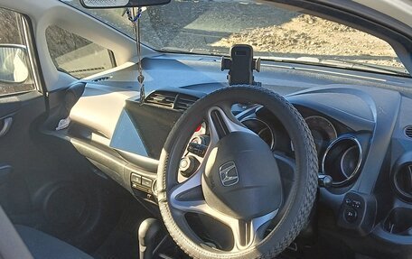 Honda Fit III, 2012 год, 950 000 рублей, 1 фотография
