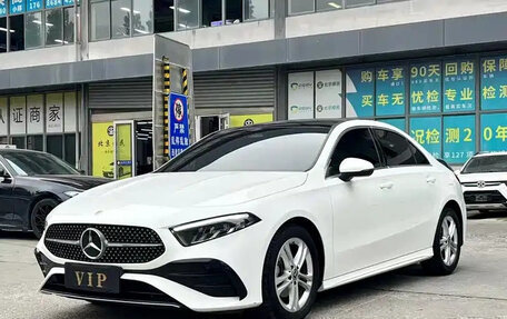Mercedes-Benz A-Класс, 2023 год, 1 450 000 рублей, 1 фотография