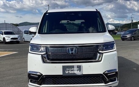 Honda Stepwgn, 2022 год, 1 980 005 рублей, 2 фотография