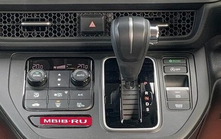 Honda Stepwgn, 2023 год, 1 980 005 рублей, 9 фотография