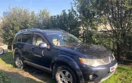 Mitsubishi Outlander III рестайлинг 3, 2007 год, 990 000 рублей, 6 фотография