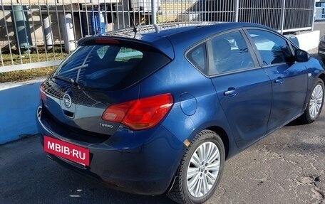 Opel Astra J, 2011 год, 490 000 рублей, 4 фотография