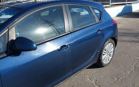 Opel Astra J, 2011 год, 490 000 рублей, 9 фотография