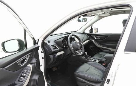 Subaru Forester, 2023 год, 2 930 000 рублей, 10 фотография