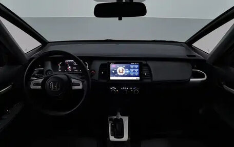 Honda Fit, 2022 год, 949 600 рублей, 10 фотография