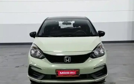 Honda Fit, 2022 год, 949 600 рублей, 2 фотография