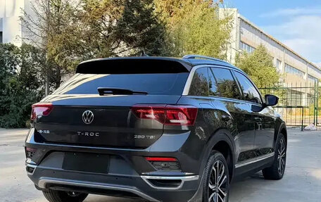 Volkswagen T-Roc I, 2022 год, 1 469 911 рублей, 6 фотография