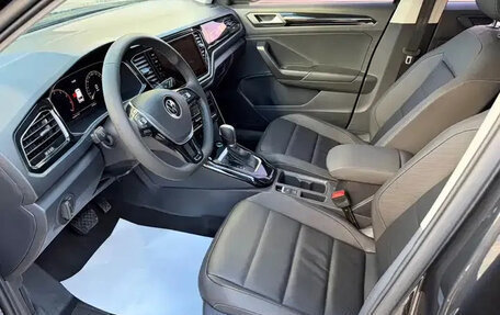 Volkswagen T-Roc I, 2022 год, 1 469 911 рублей, 11 фотография