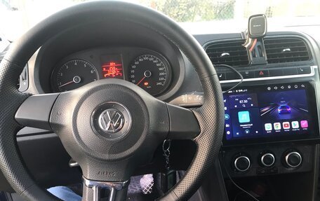 Volkswagen Polo VI (EU Market), 2013 год, 550 000 рублей, 5 фотография