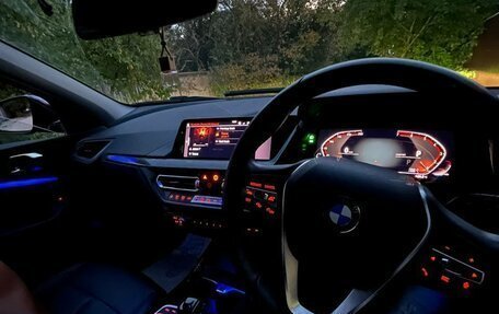 BMW 1 серия, 2019 год, 2 099 000 рублей, 7 фотография
