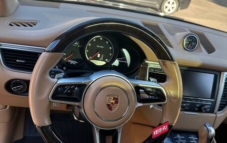 Porsche Macan I рестайлинг, 2014 год, 2 200 000 рублей, 2 фотография