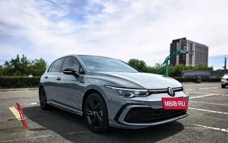Volkswagen Golf VIII, 2023 год, 1 750 000 рублей, 3 фотография