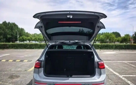 Volkswagen Golf VIII, 2023 год, 1 750 000 рублей, 7 фотография