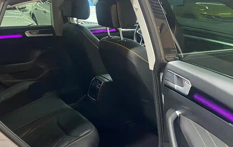 Volkswagen Passat CC, 2024 год, 4 250 000 рублей, 16 фотография