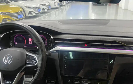 Volkswagen Passat CC, 2024 год, 4 250 000 рублей, 13 фотография