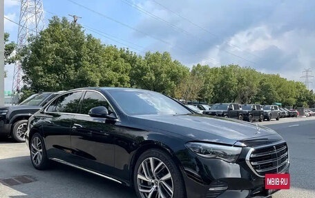 Mercedes-Benz E-Класс, 2025 год, 6 500 000 рублей, 3 фотография