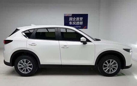 Mazda CX-5 II, 2024 год, 2 015 000 рублей, 5 фотография