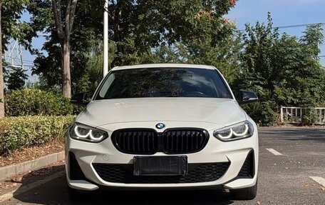 BMW 1 серия, 2023 год, 1 690 010 рублей, 1 фотография