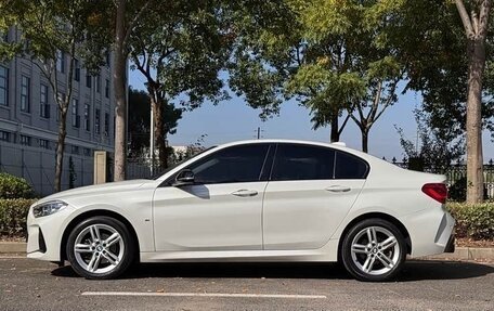 BMW 1 серия, 2023 год, 1 690 010 рублей, 3 фотография
