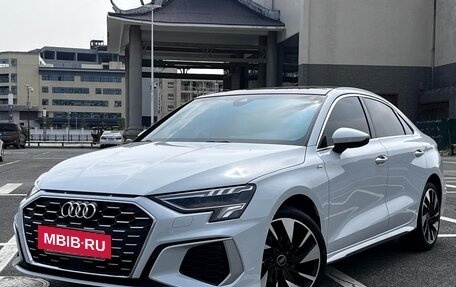 Audi A3, 2022 год, 1 840 000 рублей, 3 фотография