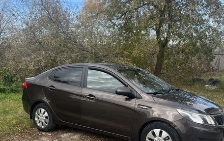 KIA Rio III рестайлинг, 2014 год, 875 000 рублей, 4 фотография