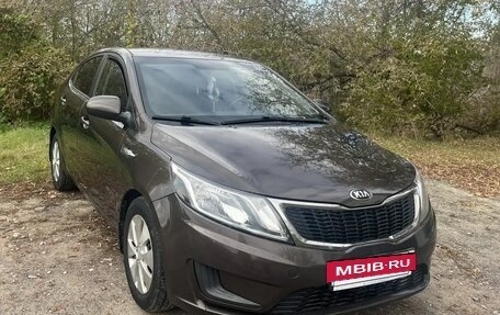 KIA Rio III рестайлинг, 2014 год, 875 000 рублей, 2 фотография