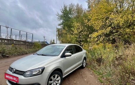 Volkswagen Polo VI (EU Market), 2013 год, 615 000 рублей, 5 фотография