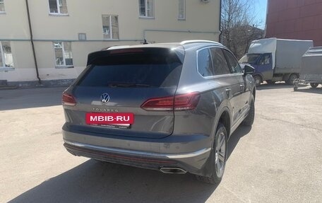 Volkswagen Touareg III, 2022 год, 8 199 900 рублей, 3 фотография