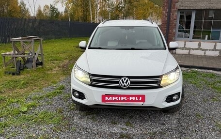 Volkswagen Tiguan I, 2016 год, 1 820 000 рублей, 3 фотография