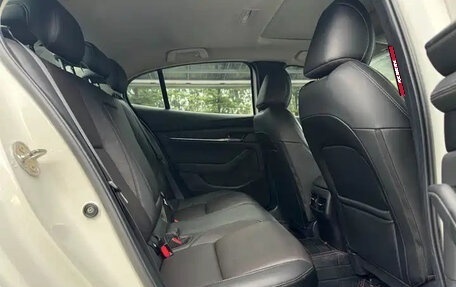 Mazda 3, 2022 год, 1 276 000 рублей, 17 фотография