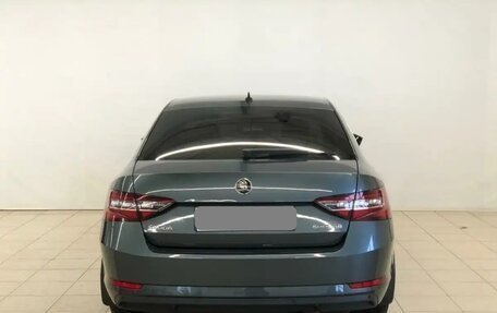 Skoda Superb III рестайлинг, 2016 год, 1 750 000 рублей, 8 фотография