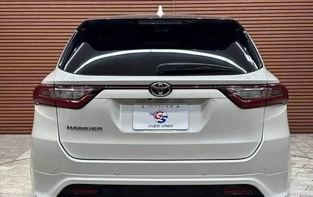 Toyota Harrier, 2017 год, 1 960 005 рублей, 4 фотография
